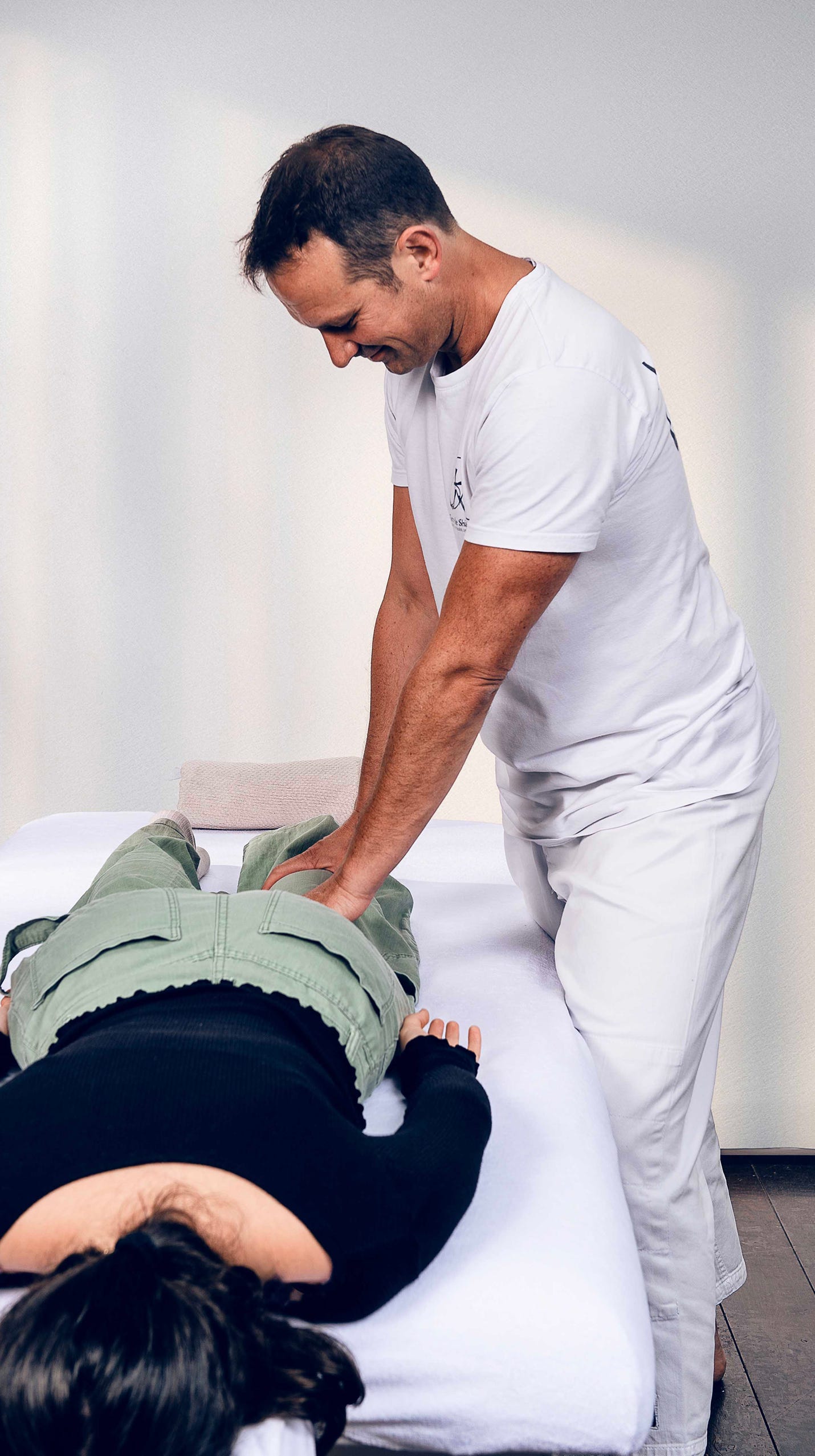 shiatsu,shiatsulyon,shiatsu lyon,massage lyon, massages lyon, shiatsu, shiatsu lyon, massage metamorphique, cours shiatsu lyon, phytotherapie, massage à lyon,shiatsu , Praticien shiatsu a lyon, Professionnel du Shiatsu, massage, lyon, quai pierre size, shiatsulyon, shiatsulyon.com, shiatsu à lyon, shiatsu a lyon, massage shiatsu, cabinet relaxation shiatsu, confiance, praticien,  shiatsu technique, www.shiatsulyon.fr, www.shiatsulyon.com, shiatsu 69, massage rhone,lyon, lyon shiatsu, Masunaga, Iokaï, location salle, Jérôme Casadebaig, médecine traditionnelle japonaise