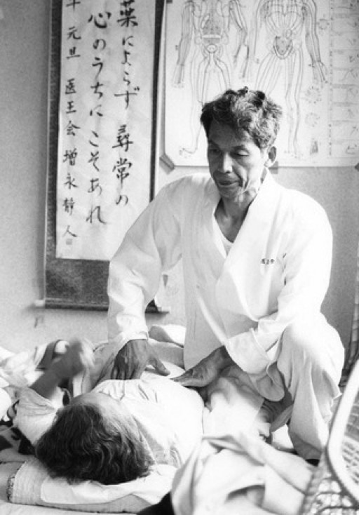 shiatsu,shiatsulyon,shiatsu lyon,massage lyon, massages lyon, shiatsu, shiatsu lyon, massage metamorphique, cours shiatsu lyon, phytotherapie, massage à lyon,shiatsu , Praticien shiatsu a lyon, Professionnel du Shiatsu, massage, lyon, quai pierre size, shiatsulyon, shiatsulyon.com, shiatsu à lyon, shiatsu a lyon, massage shiatsu, cabinet relaxation shiatsu, confiance, praticien,  shiatsu technique, www.shiatsulyon.fr, www.shiatsulyon.com, shiatsu 69, massage rhone,lyon, lyon shiatsu, Masunaga, Iokaï, location salle, Jérôme Casadebaig, médecine traditionnelle japonaise